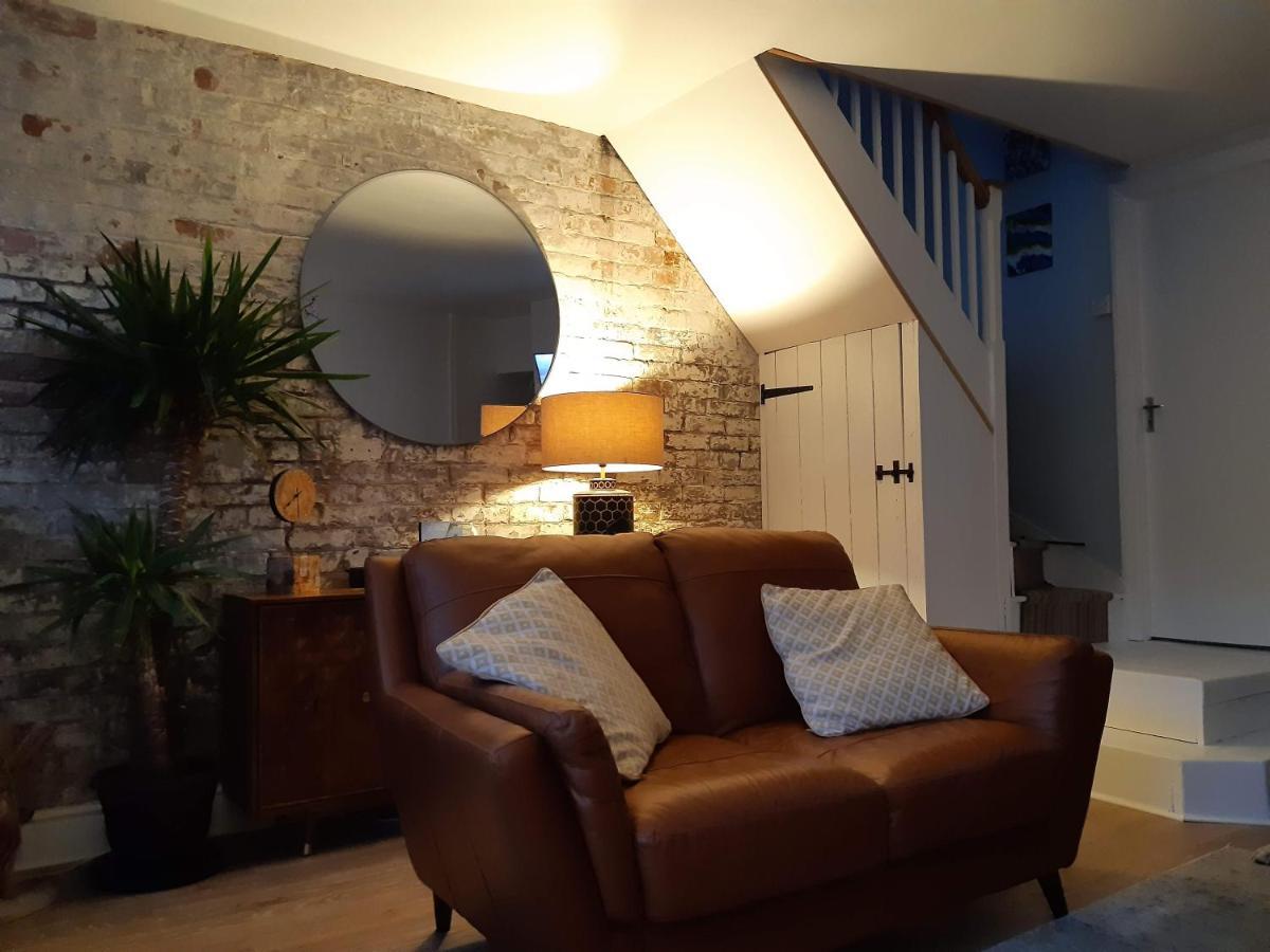 Ellerslie Cottage Литам Сент Аннс Екстериор снимка